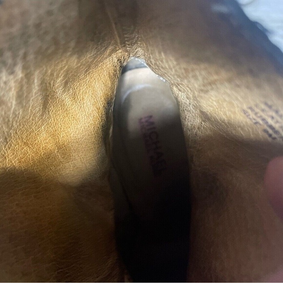 Michael Michael Kors Leather Block Heel Low Boots Black Gold Buckle size 9 - Picture 2 of 10